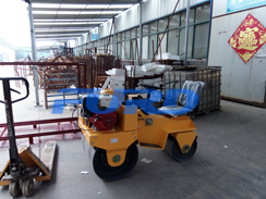 福瑞得機(jī)械座駕壓路機(jī)、手扶壓路機(jī)準(zhǔn)備發(fā)貨