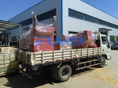 福瑞得機(jī)械手扶雙輪壓路機(jī)，座駕壓路機(jī)正式裝車發(fā)往客戶所在地